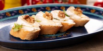 Camembert sajtos partyszendvics